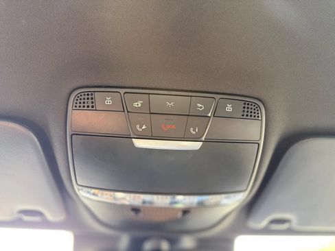 Used 2015 Mercedes-Benz C 300 4MATIC Sedan image 24