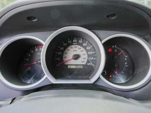 Used 2005 Toyota Tacoma PreRunner RWD image 39