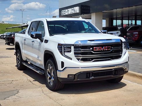 New 2026 GMC Sierra 1500 SLT w/ SLT Premium Plus Package AWD/4WD image 2