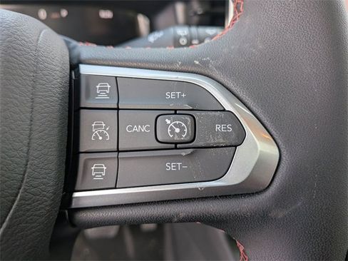 New 2026 Jeep Compass Trailhawk w/ Sun, Sound & Navigation Group image 21