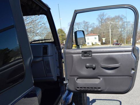 Used 1998 Jeep Wrangler Sport image 17