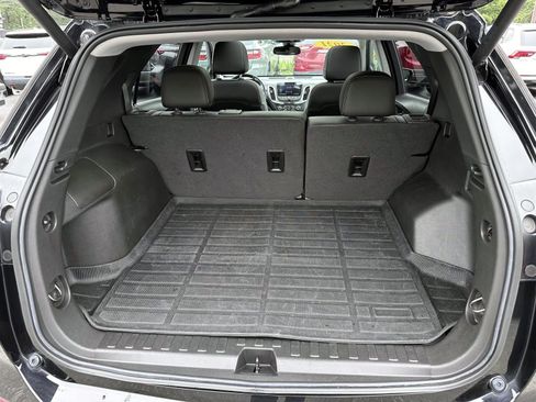 Used 2021 Chevrolet Equinox Premier AWD/4WD image 7