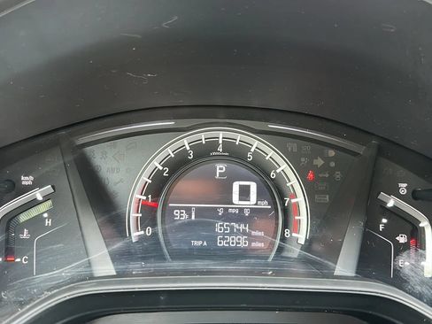 Used 2018 Honda CR-V LX image 12