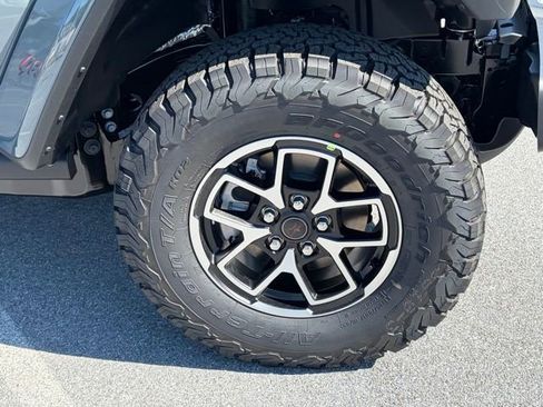 New 2026 Jeep Wrangler Unlimited Rubicon AWD/4WD image 10