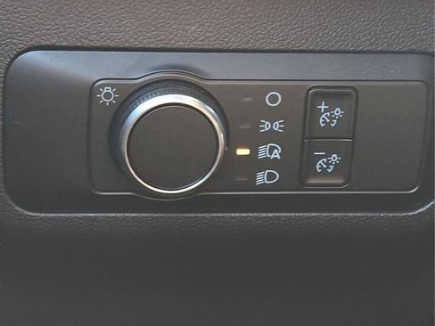 Used 2025 Ford Escape ST-Line image 26