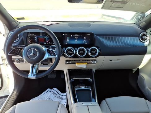 Used 2026 Mercedes-Benz GLA 250 image 21