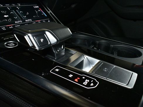 Used 2023 Audi Q7 3.0T Prestige w/ Prestige Package image 39