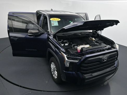 Used 2023 Toyota Tundra SR5 w/ SR5 Premium Package AWD/4WD image 35