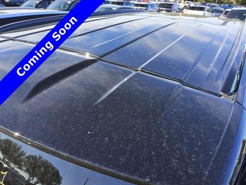 Used 2024 Cadillac Escalade V w/ LPO, ONYX Package image 9