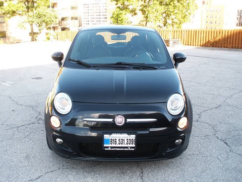Used 2012 FIAT 500 Sport w/ Safety & Sound Pkg FWD image 6
