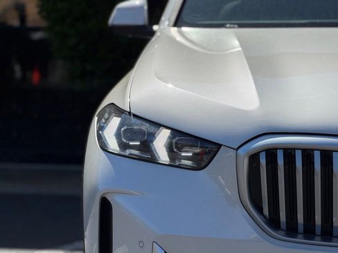 Used 2025 BMW X5 xDrive40i AWD/4WD image 5