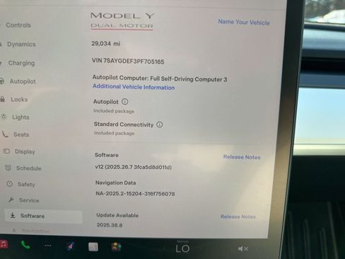 Used 2023 Tesla Model Y Performance image 24