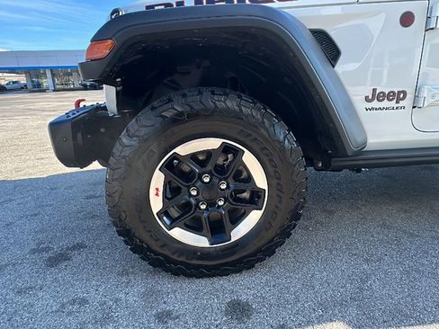 Used 2021 Jeep Wrangler Rubicon w/ Steel Bumper Group image 9
