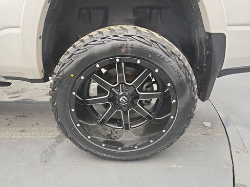 Used 2020 RAM 1500 Limited image 16