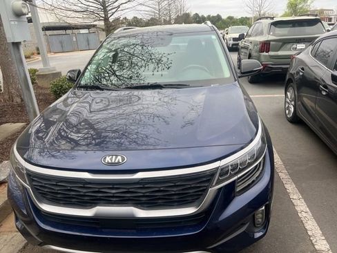 Certified 2021 Kia Seltos SX image 2