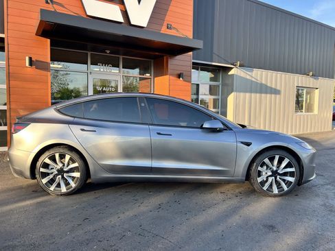 Used 2025 Tesla Model 3 Long Range image 3