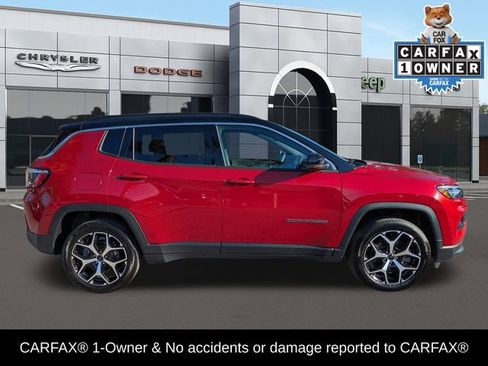 Used 2025 Jeep Compass Limited image 2