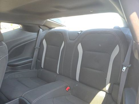 Used 2020 Chevrolet Camaro LT w/ Technology Package RWD image 14