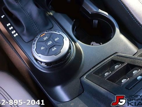 Used 2023 Ford Bronco Wildtrak AWD/4WD image 24