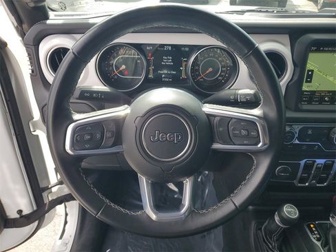 Used 2022 Jeep Gladiator Overland w/ Popular Equipment Package image 27