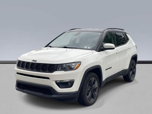 Used 2019 Jeep Compass Latitude AWD/4WD image 1