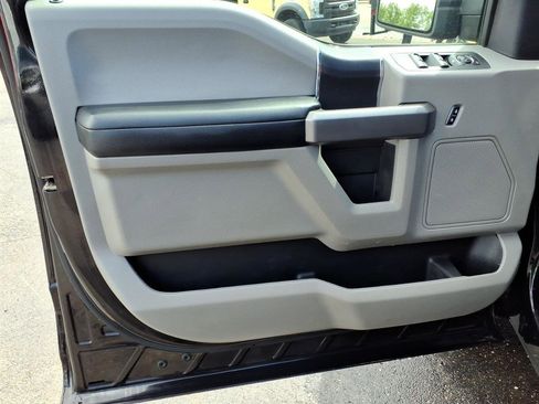 Used 2020 Ford F150 XLT AWD/4WD image 16