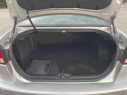Used 2012 Lincoln MKZ AWD image 17