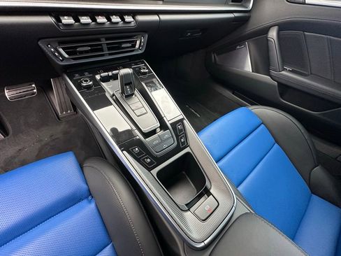 Used 2025 Porsche 911 Turbo S image 31