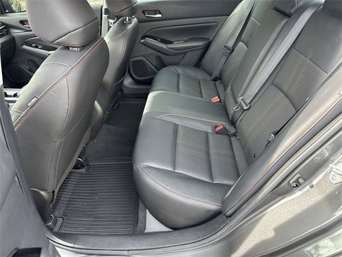 Used 2024 Nissan Altima 2.5 SR w/ SR Premium Package image 13