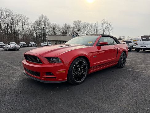 Used 2013 Ford Mustang GT Premium image 6