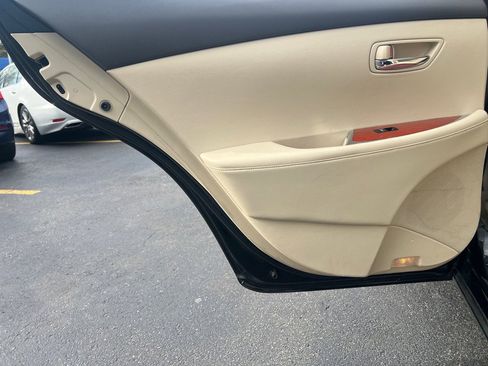 Used 2012 Lexus ES 350 image 29