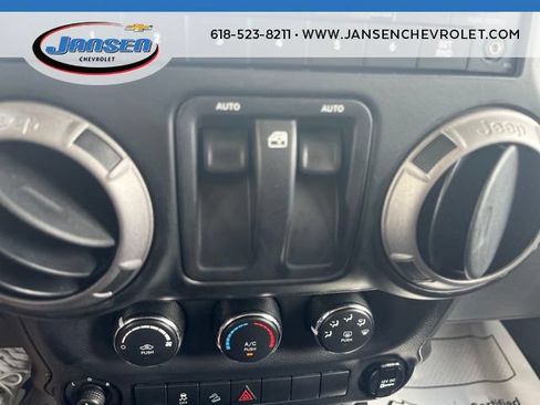 Used 2014 Jeep Wrangler Sport w/ Quick Order Package 24S AWD/4WD image 20