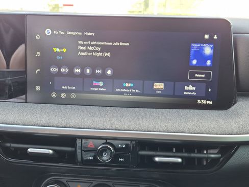 New 2026 Nissan Kicks S FWD image 23