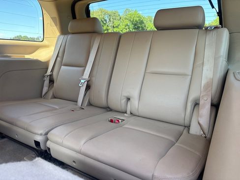 Used 2012 GMC Yukon Denali AWD/4WD image 14