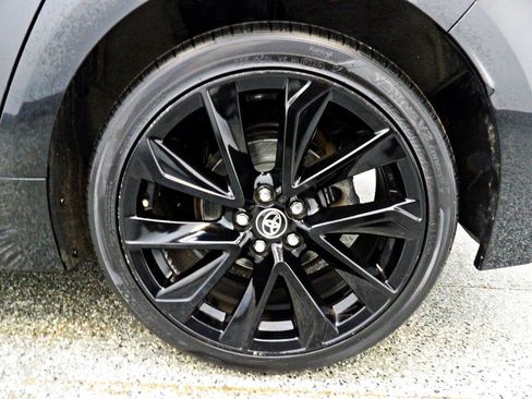 Used 2020 Toyota Corolla SE FWD image 19