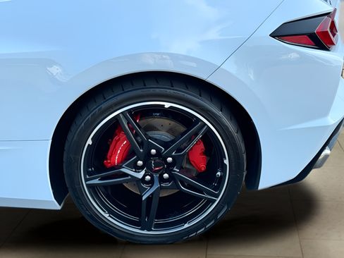 Used 2024 Chevrolet Corvette Stingray Preferred Cpe w/ Stealth Interior Trim Package RWD image 41
