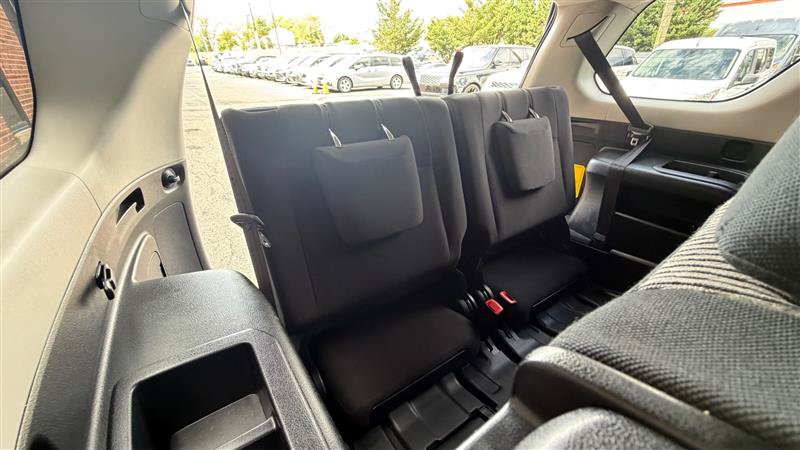 Used 2015 Toyota 4Runner SR5 AWD/4WD image 33
