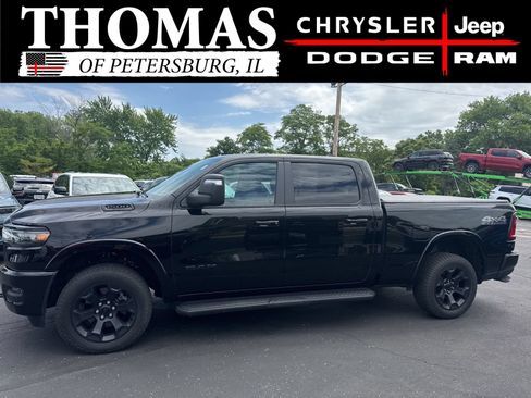 Used 2025 RAM 1500 Big Horn AWD/4WD image 4
