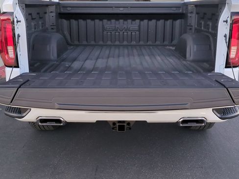 New 2026 GMC Sierra 1500 Denali w/ Technology Package AWD/4WD image 29