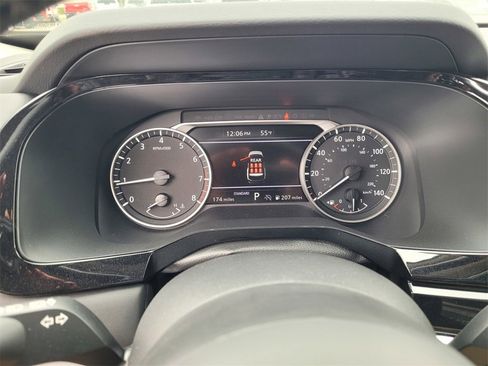 New 2025 Nissan Pathfinder SV w/ Cargo Package image 11