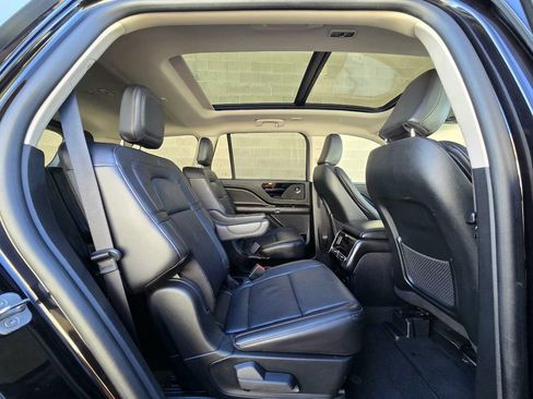 Used 2024 Lincoln Aviator Reserve image 39