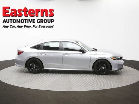 Used 2025 Honda Civic Sport image 44