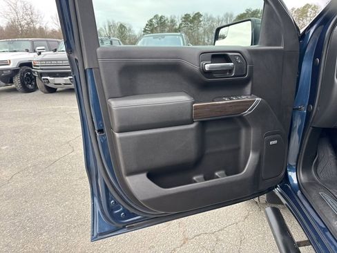 Used 2019 Chevrolet Silverado 1500 LT Trail Boss image 25