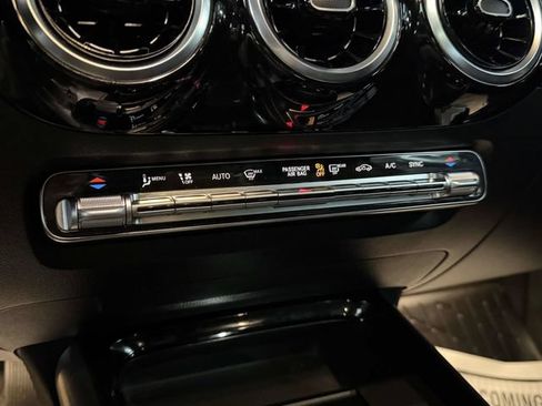 Certified 2023 Mercedes-Benz GLA 250 4MATIC image 37