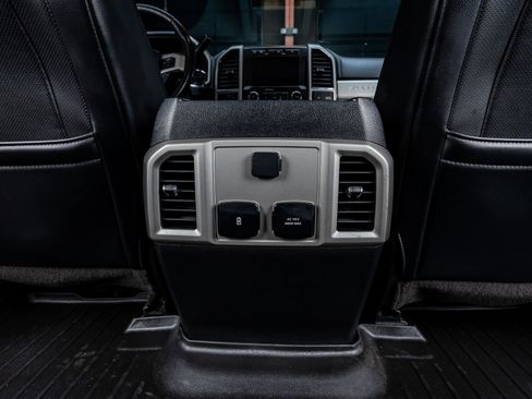 Used 2019 Ford F350 Lariat w/ Lariat Value Package image 31