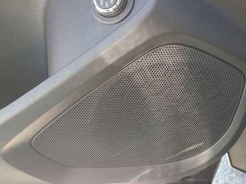 New 2026 Chevrolet TrailBlazer RS w/ Convenience Package image 25