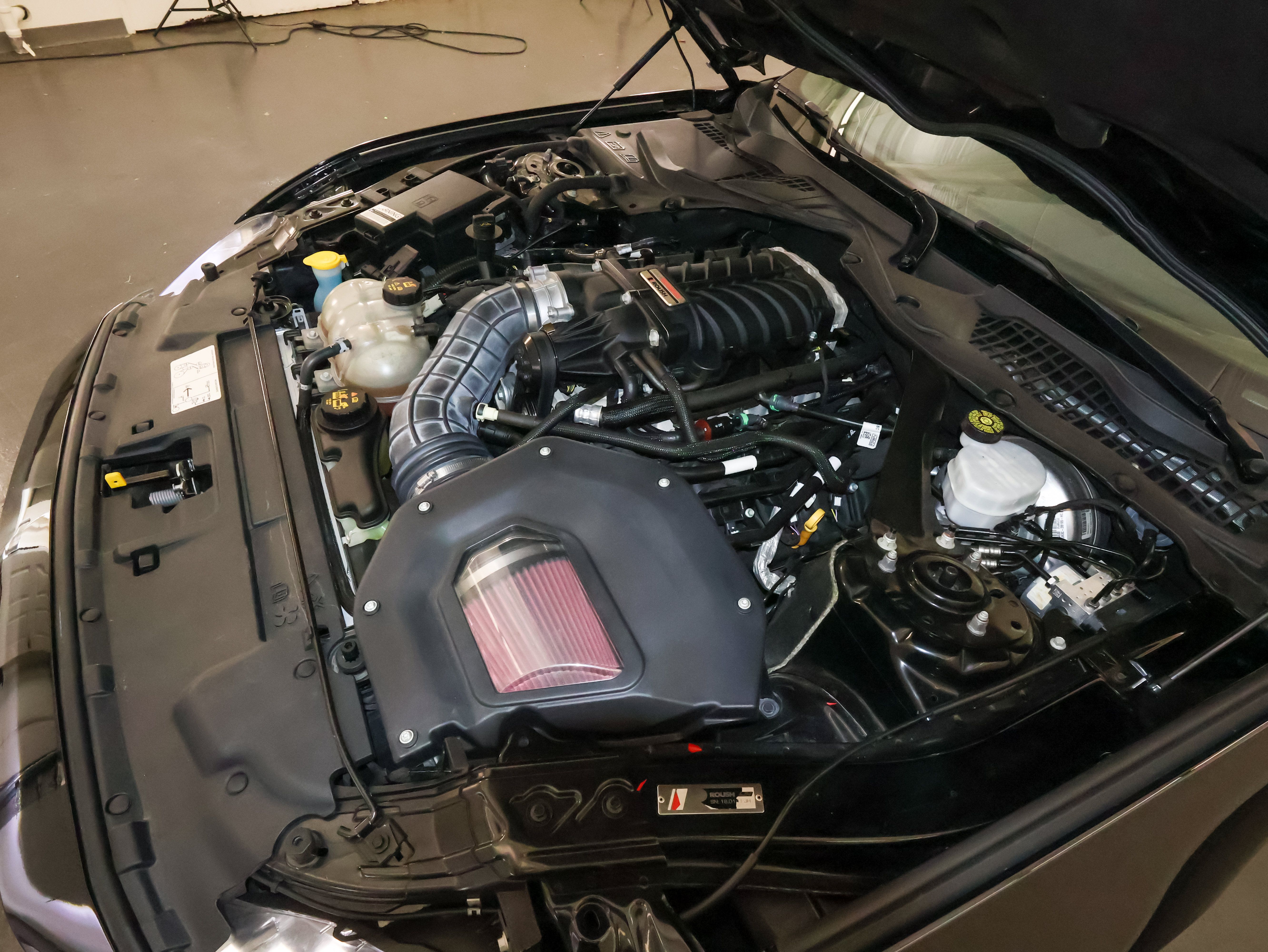 Used 2018 Ford Mustang GT Premium w/ GT Performance Package RWD image 53