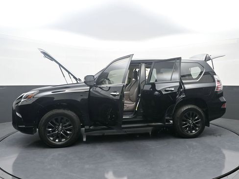 Used 2022 Lexus GX 460 Premium AWD/4WD image 41