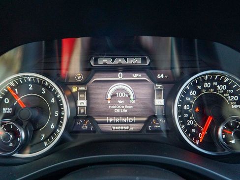 Used 2022 RAM 1500 Big Horn AWD/4WD image 23