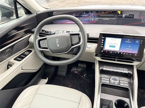 New 2026 Lincoln Nautilus Premier w/ Jet Appearance Package image 14